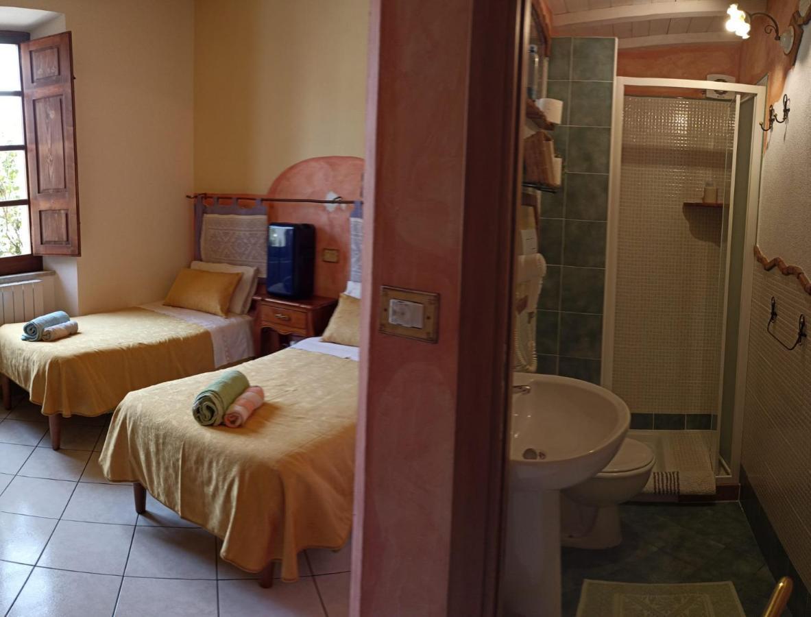 Couette-café Domus Deiana *